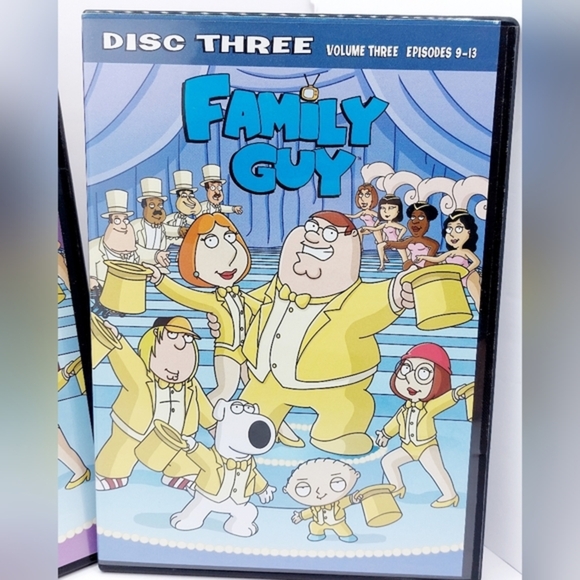 Family Guy‎ Volume 3 DVD Set 3 Disk Set - Picture 3 of 4